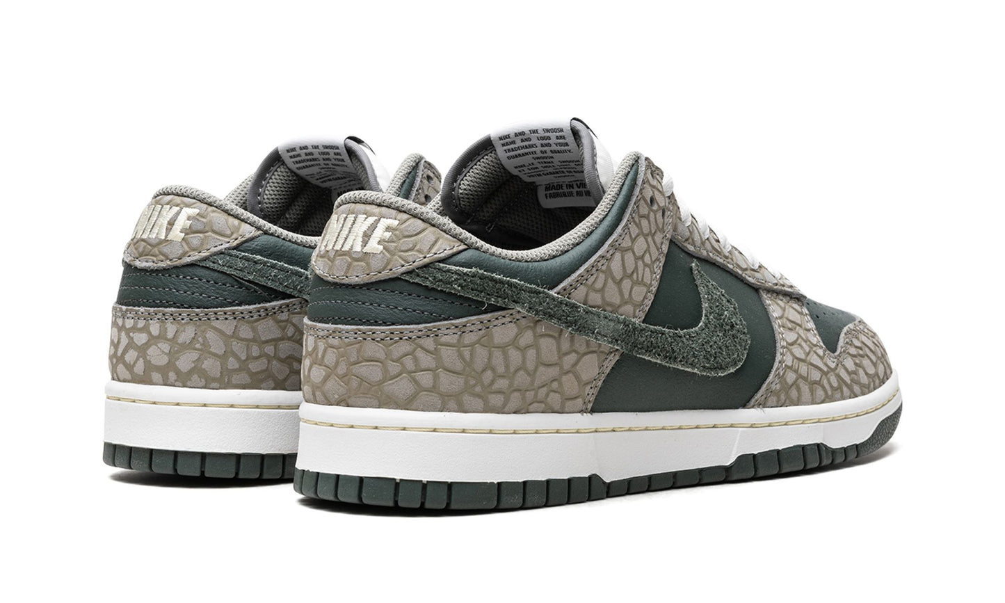 Nike Dunk Low PRM Urban Landscape 2.0