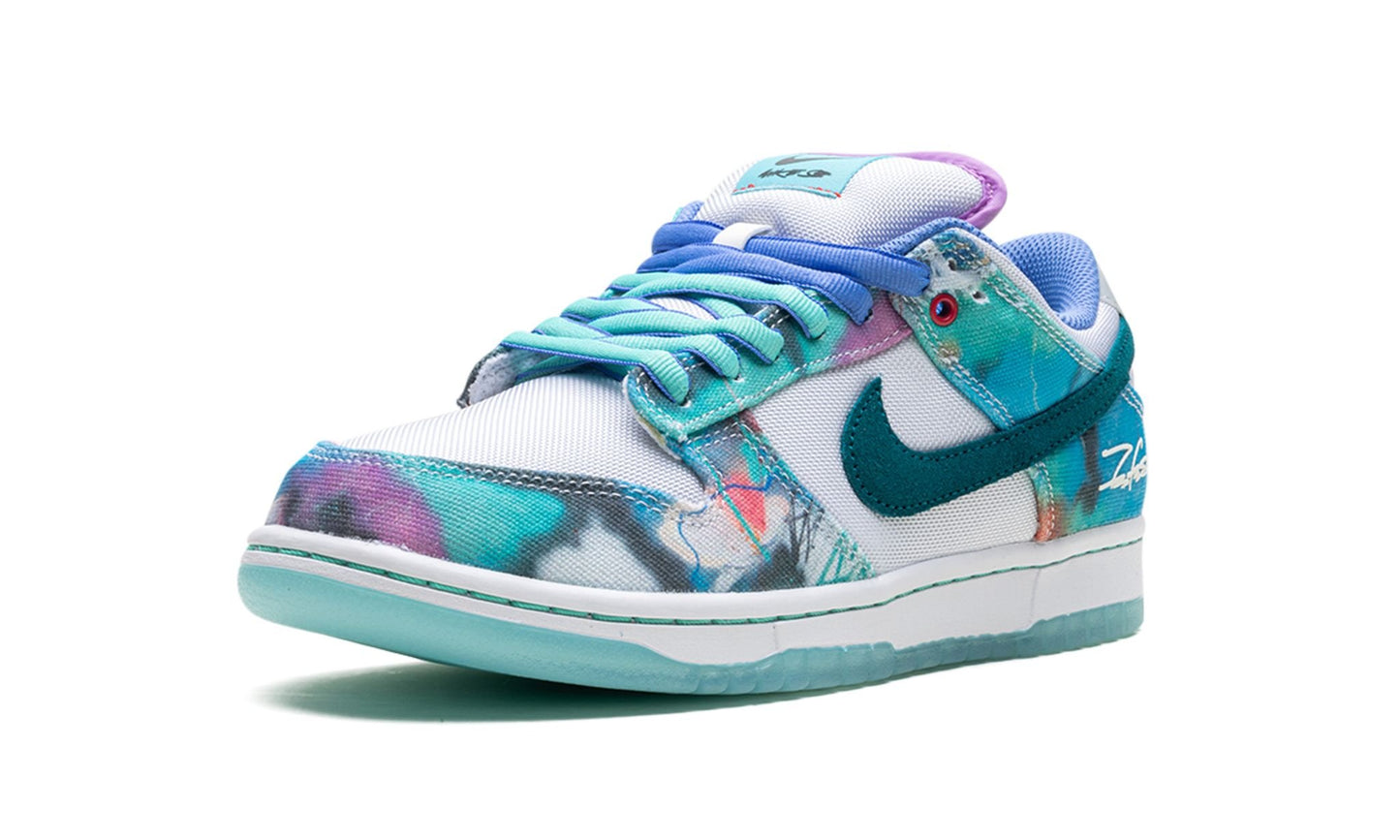 Nike SB Dunk Low Futura Laboratories Bleached Aqua