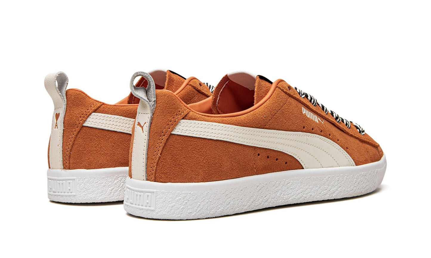 Puma Suede VTG Ami Jaffa Orange