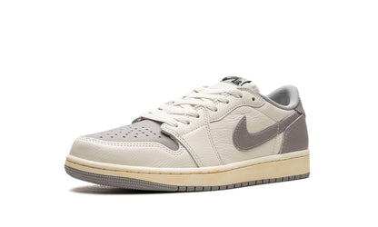 Jordan 1 Retro Low OG Atmosphere Grey