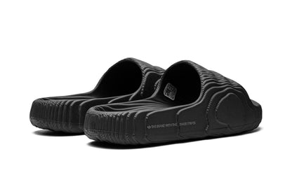 adidas Adilette 22 Slides Carbon