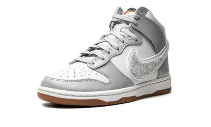 Nike Dunk High University Chenille Swoosh Light Smoke Grey