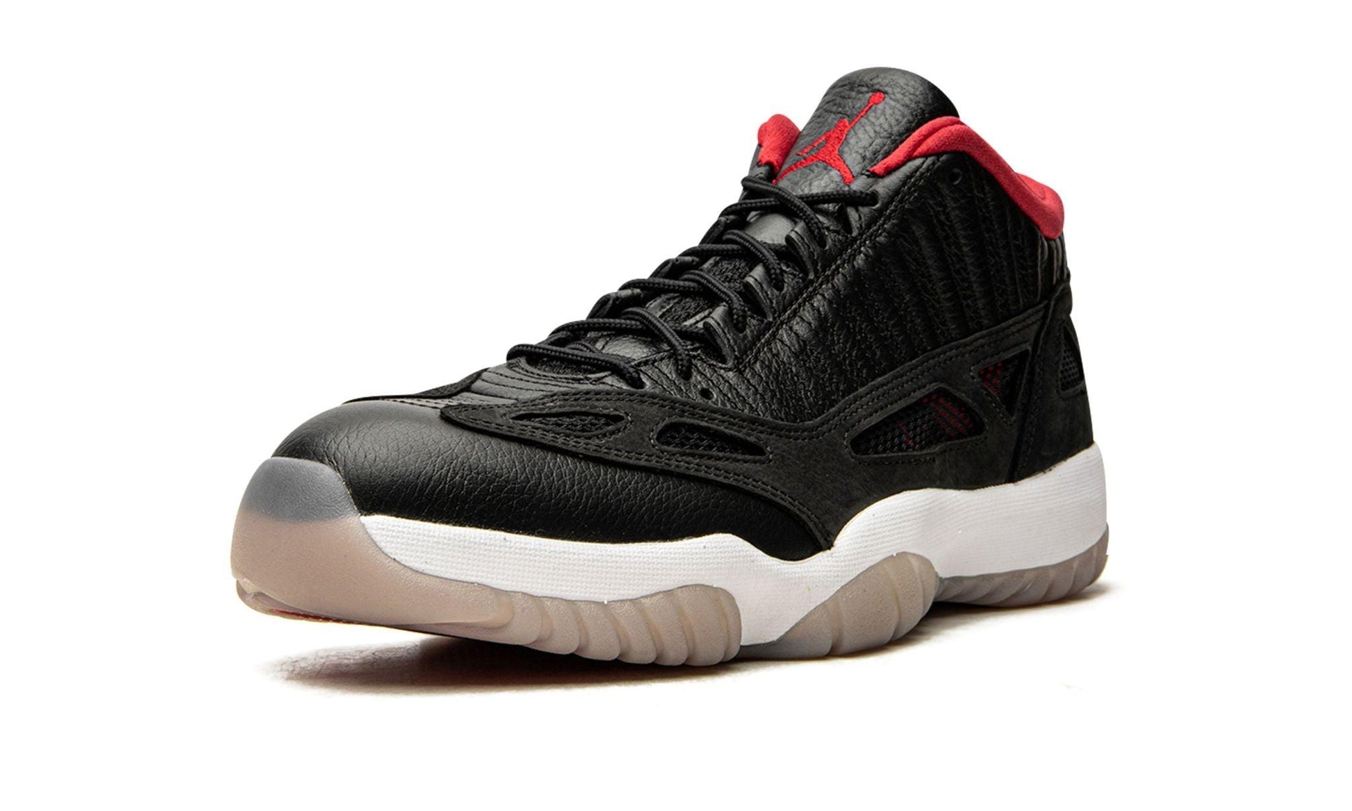 Jordan 11 Retro Low IE Bred (2021)