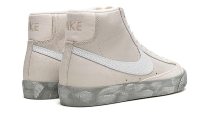 Nike Blazer Mid '77 EMB Summit White Phantom