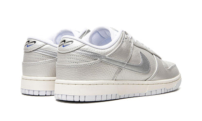 Nike Dunk Low Metallic Silver