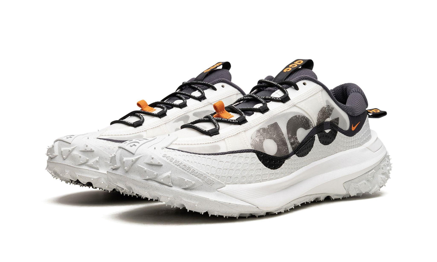 Nike ACG Mountain Fly 2 Low White Bright Mandarin