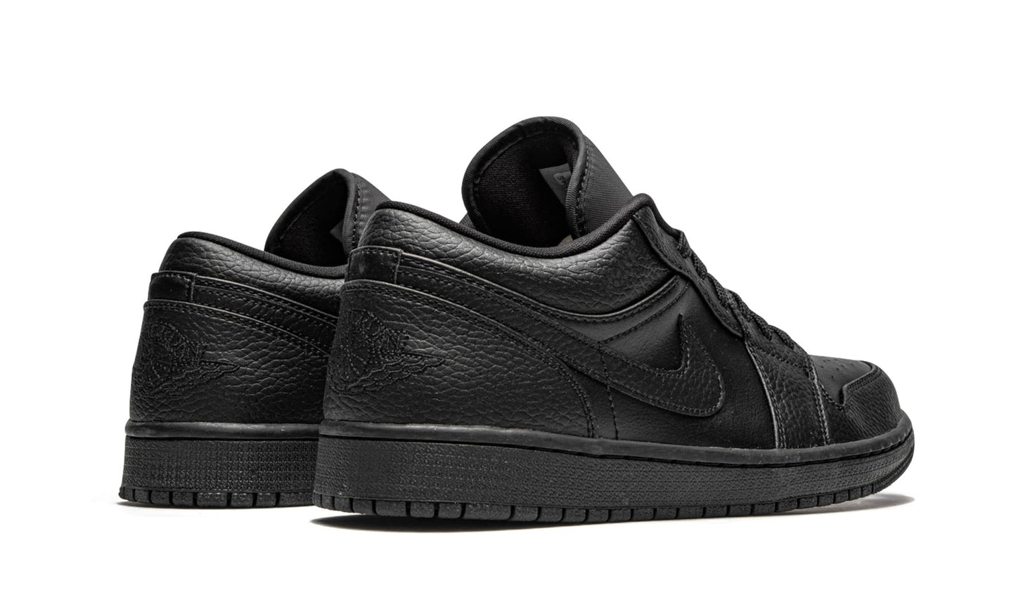 Jordan 1 Low Triple Black