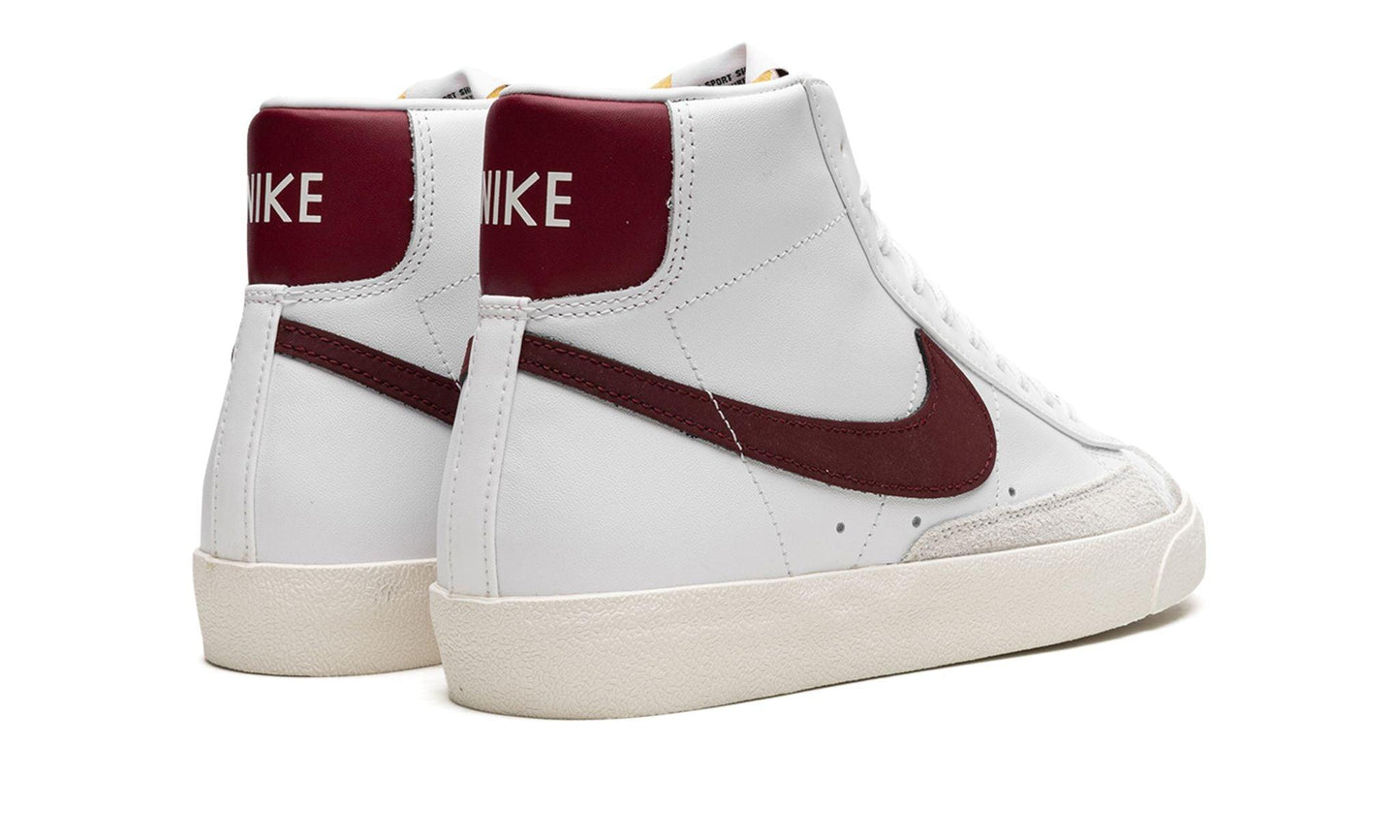 Nike Blazer Mid 77 White Team Red