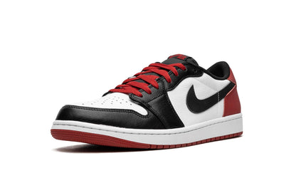 Jordan 1 Retro Low OG Black Toe (2023)