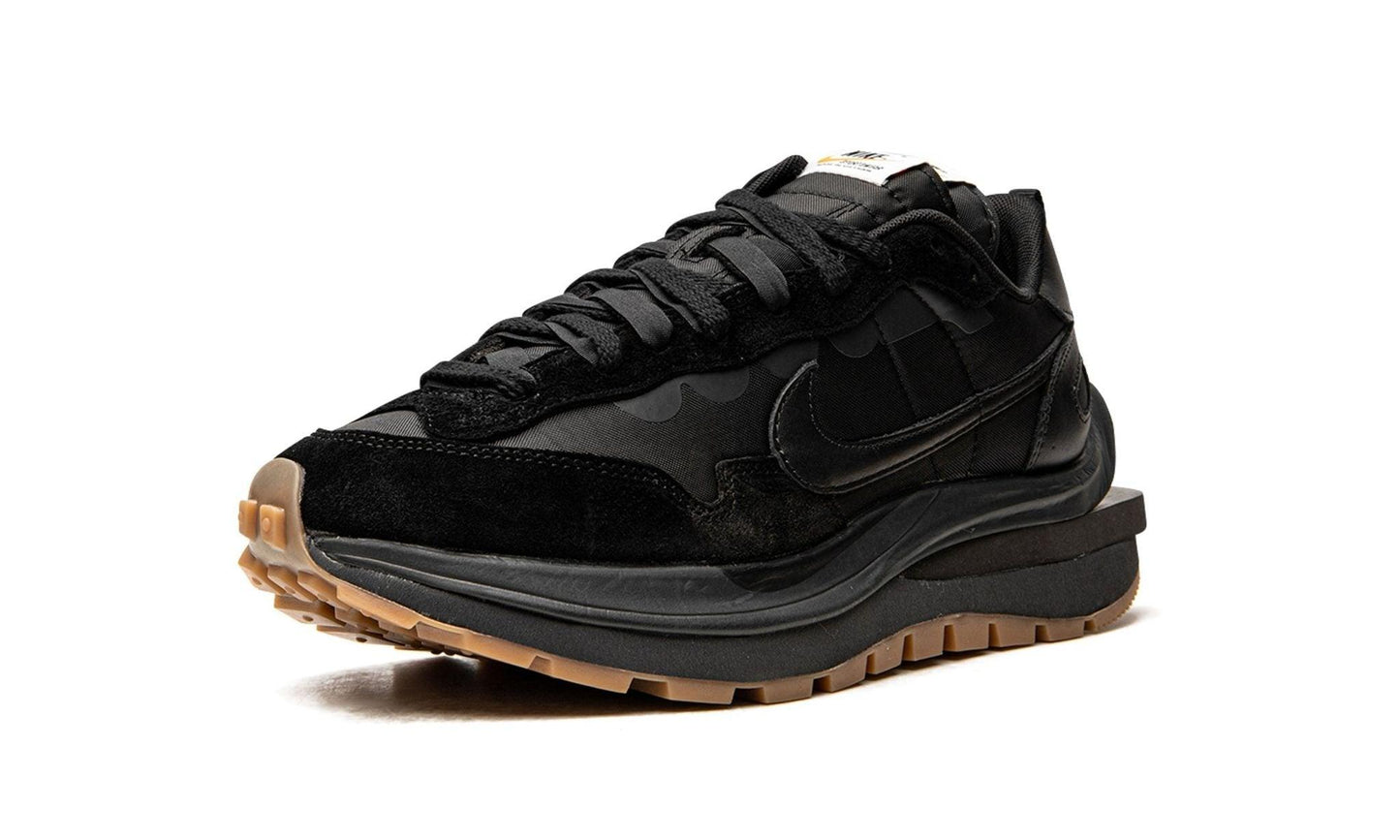 Nike Vaporwaffle sacai Black Gum