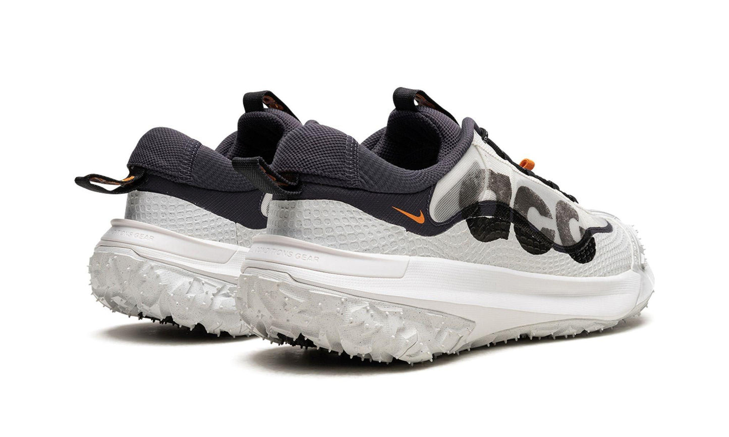 Nike ACG Mountain Fly 2 Low White Bright Mandarin