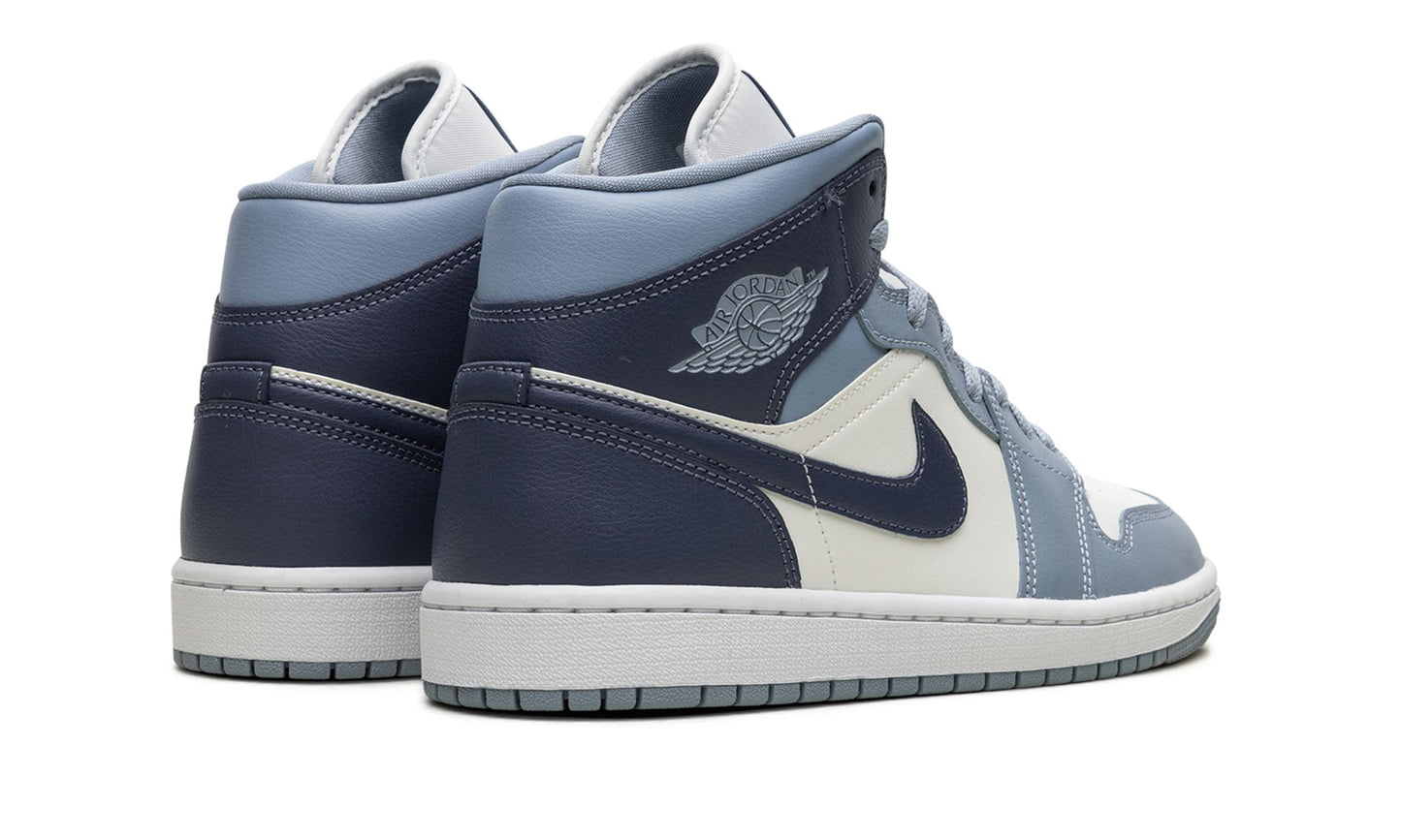 Jordan 1 Mid Diffused Blue (Women's)