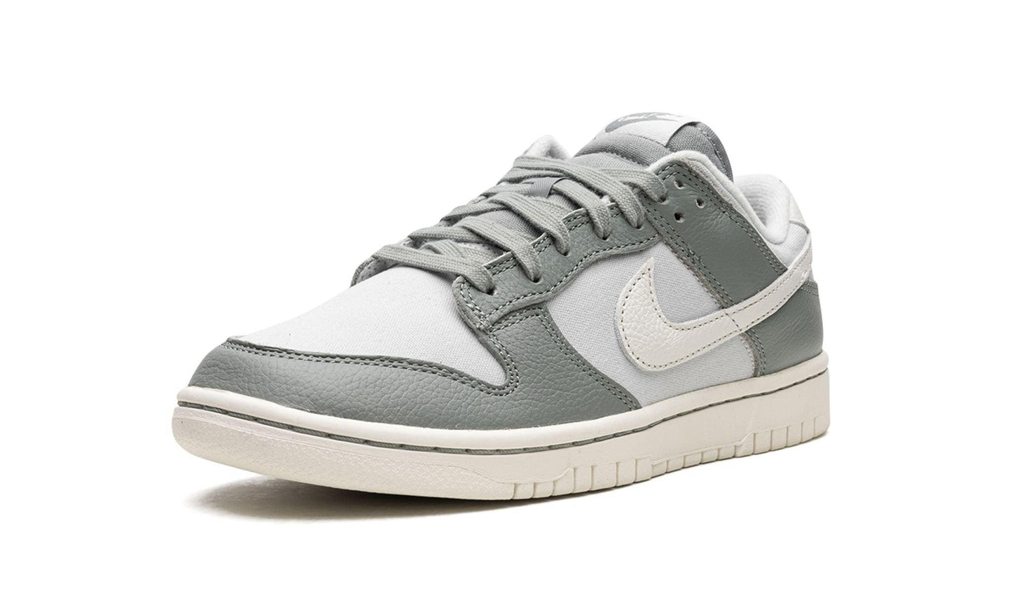 Nike Dunk Low Mica Green