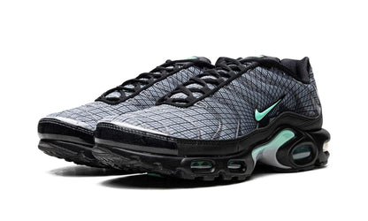 Nike Air Max Plus Spirograph