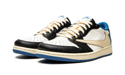 Jordan 1 Retro Low OG SP Fragment x Travis Scott