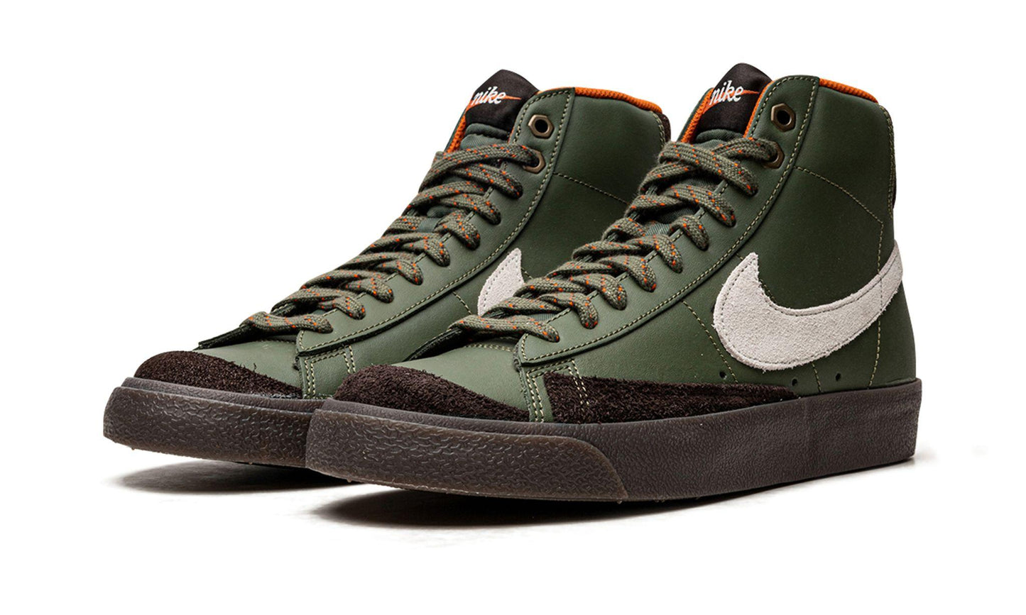 Nike Blazer Mid 77 Vintage Army