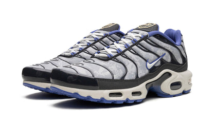 Nike Air Max Plus Social F.C.