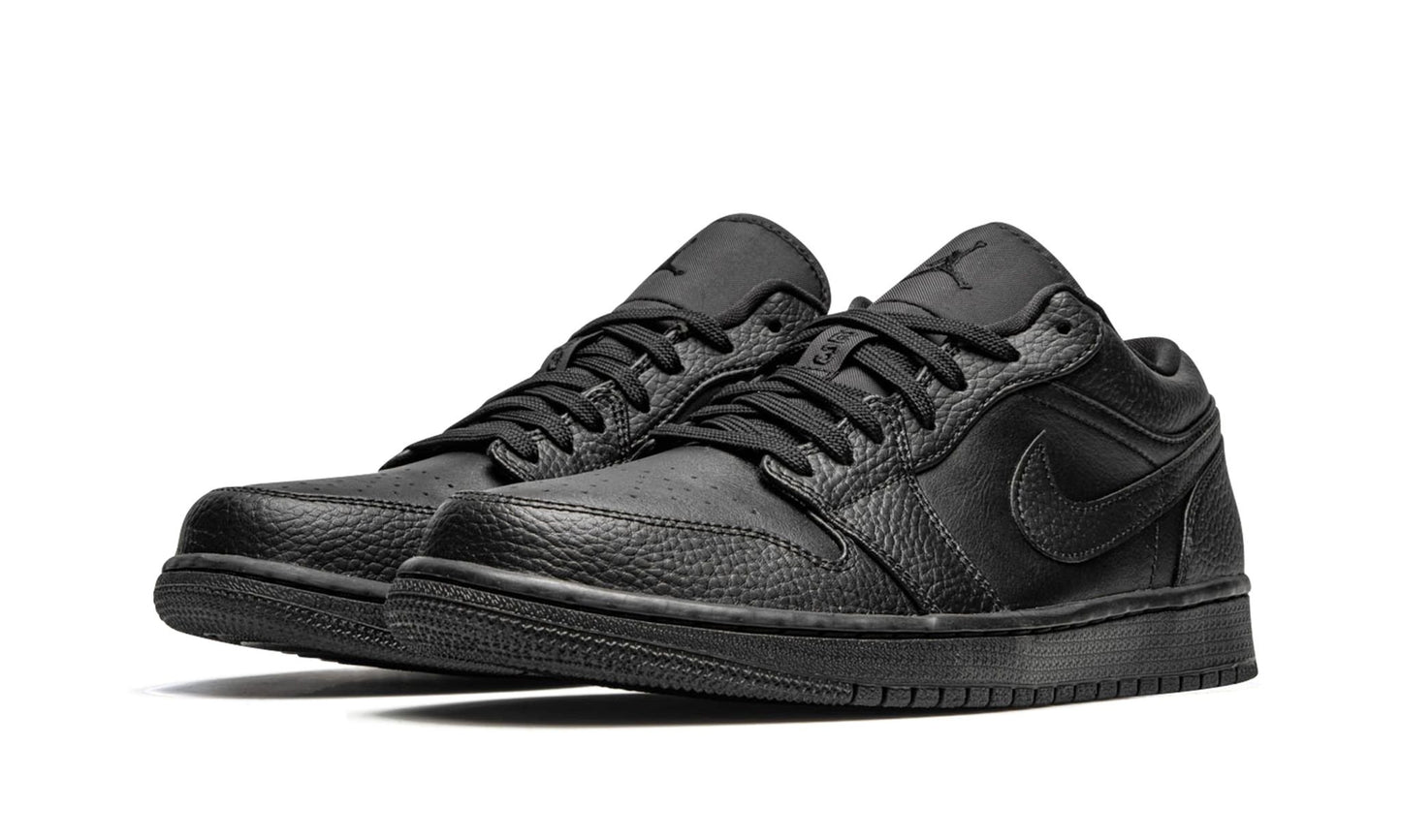 Jordan 1 Low Triple Black