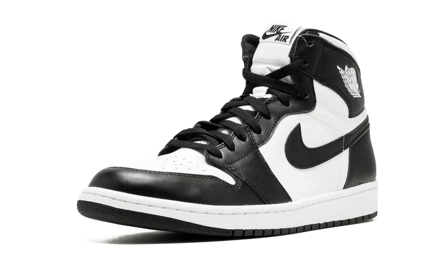 Jordan 1 Retro Black White (2014)