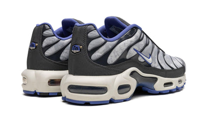 Nike Air Max Plus Social F.C.