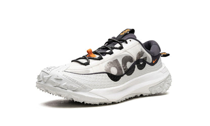 Nike ACG Mountain Fly 2 Low White Bright Mandarin