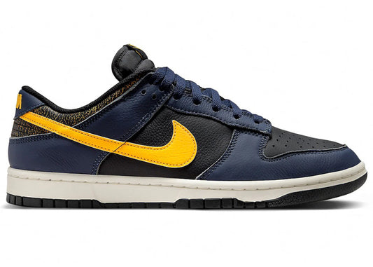 Nike Dunk Low Vintage Michigan