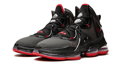 Nike LeBron 19 Bred