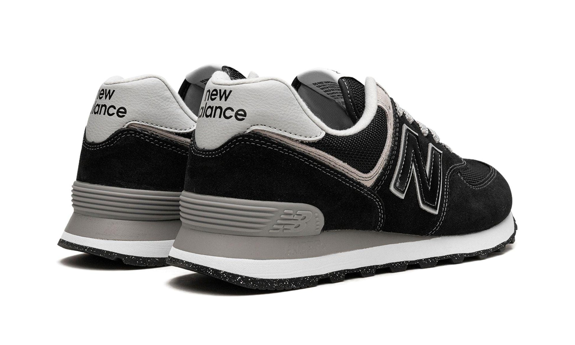 New Balance 574 Black White (2022)