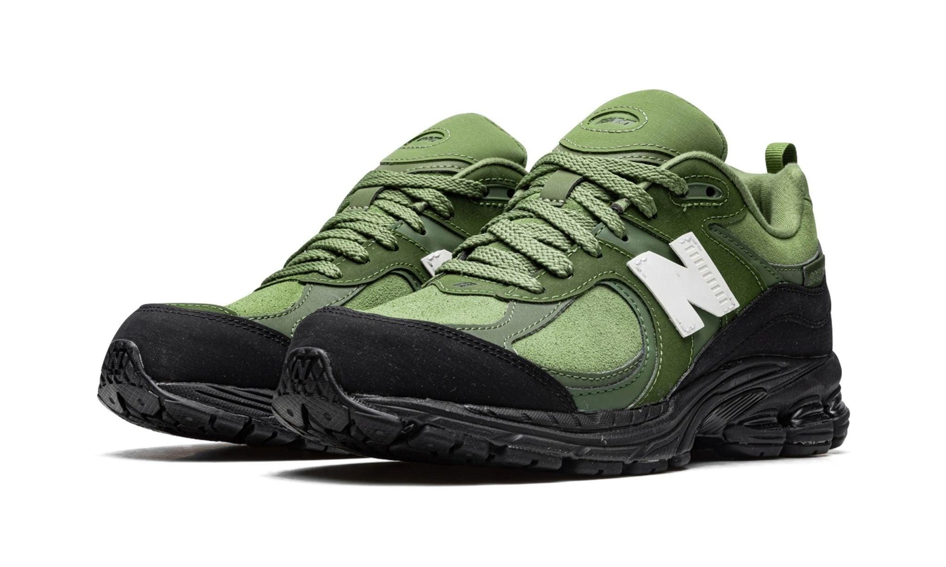 New Balance 2002R The Basement Moss Green