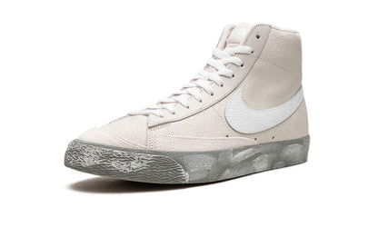 Nike Blazer Mid '77 EMB Summit White Phantom