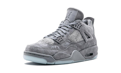 Jordan 4 Retro Kaws